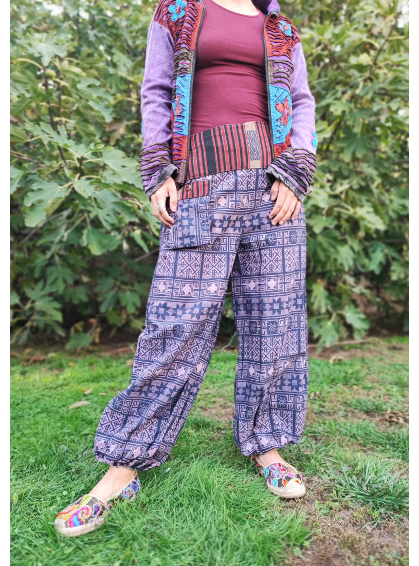 Nepáli jázmin nadrág - lila, etnikai mintás